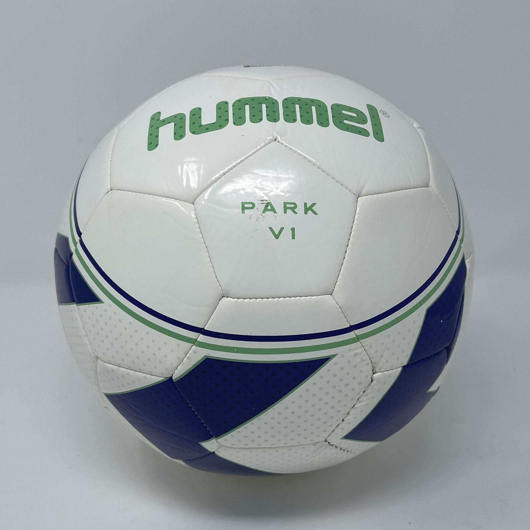 Hummel karma soccer 2025 ball